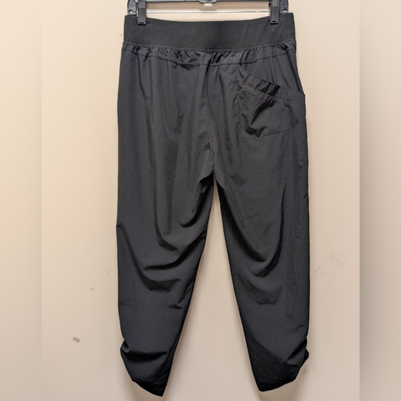 Apana Lightweight Ruched Corded Drawstring Hem Cropped Pants Black Women's M - Picture 9 of 13